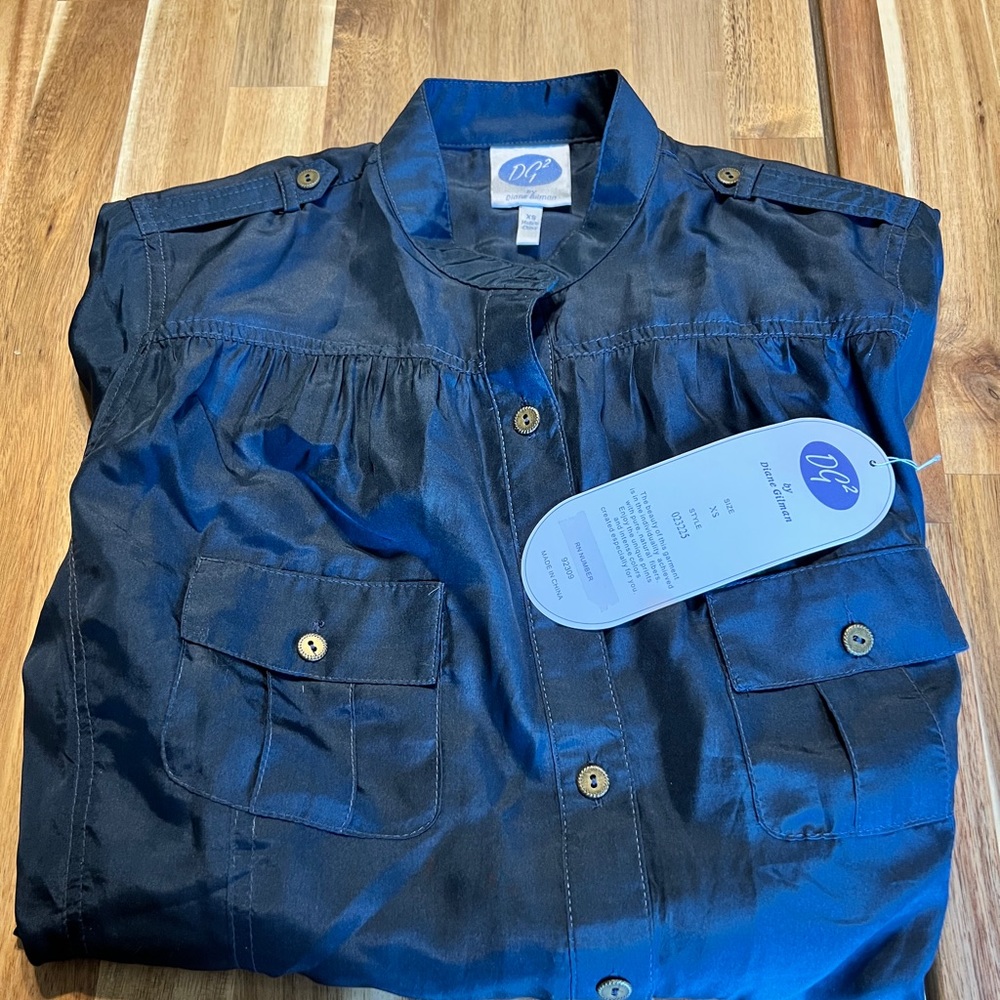 Diane Gilman shirt XS